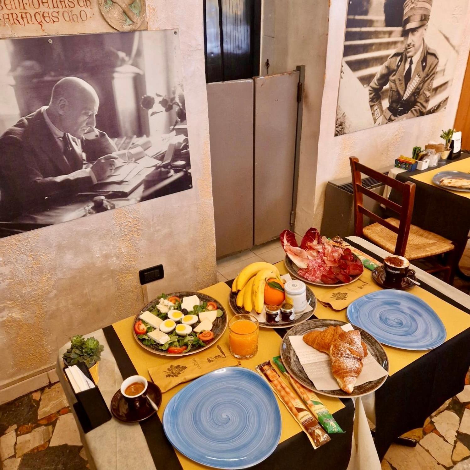 B&B Al Vittoriale Da Maja Gardone Riviera Buitenkant foto